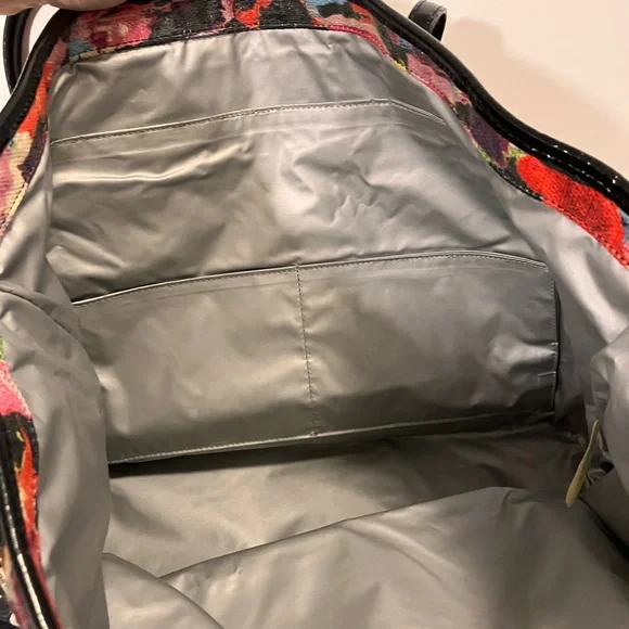 Kate Spade Tote / diaper bag - Picture 3 of 5